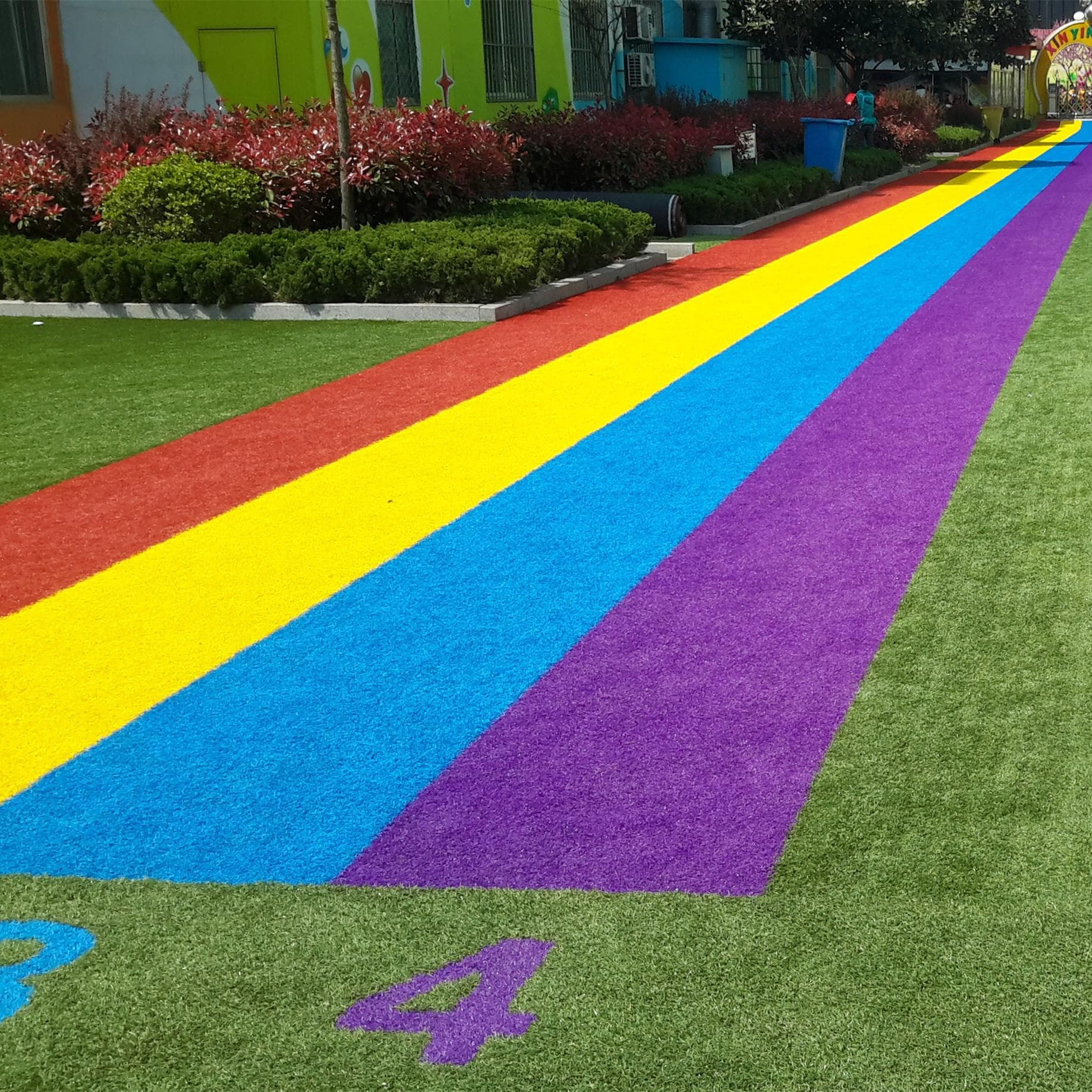 Ткацкий станок для производства искусственного газона - изображение 7, детальный вид оборудования