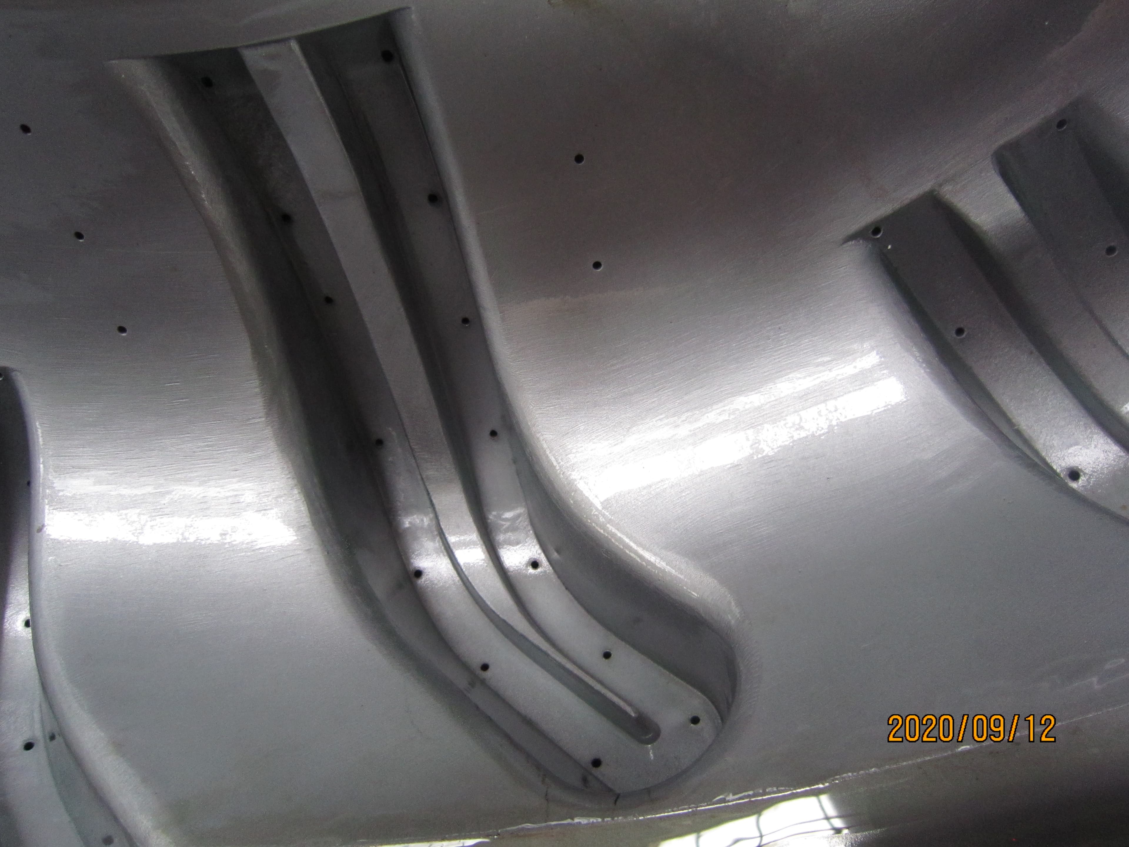 Пресс-формы для шин - изображение 9, детальный вид оборудования