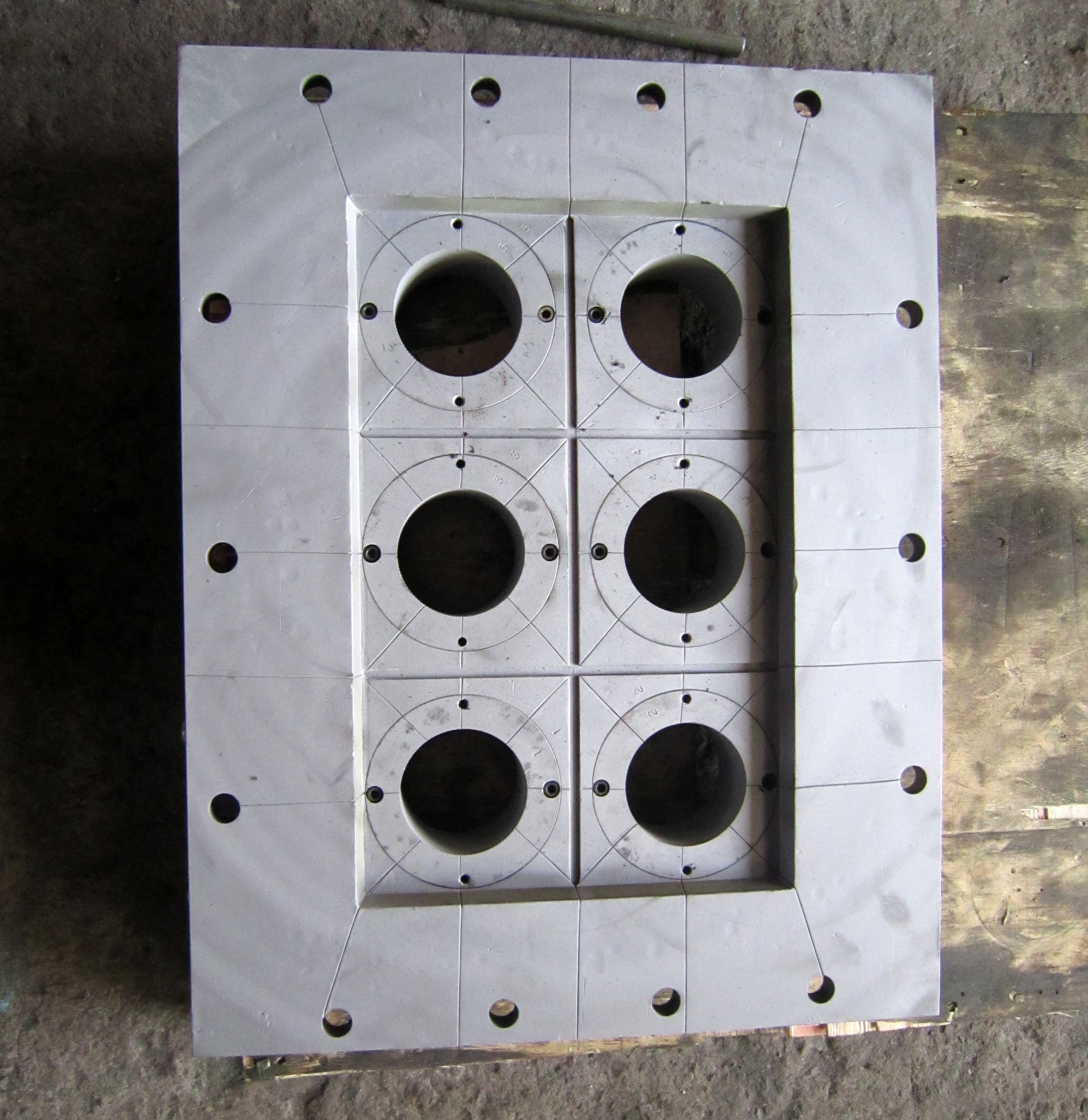 Пресс-формы для шин - изображение 40, детальный вид оборудования