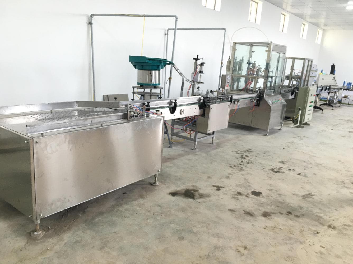 Линия для наполнения баллонов с туристическим газом - изображение 26, детальный вид оборудования