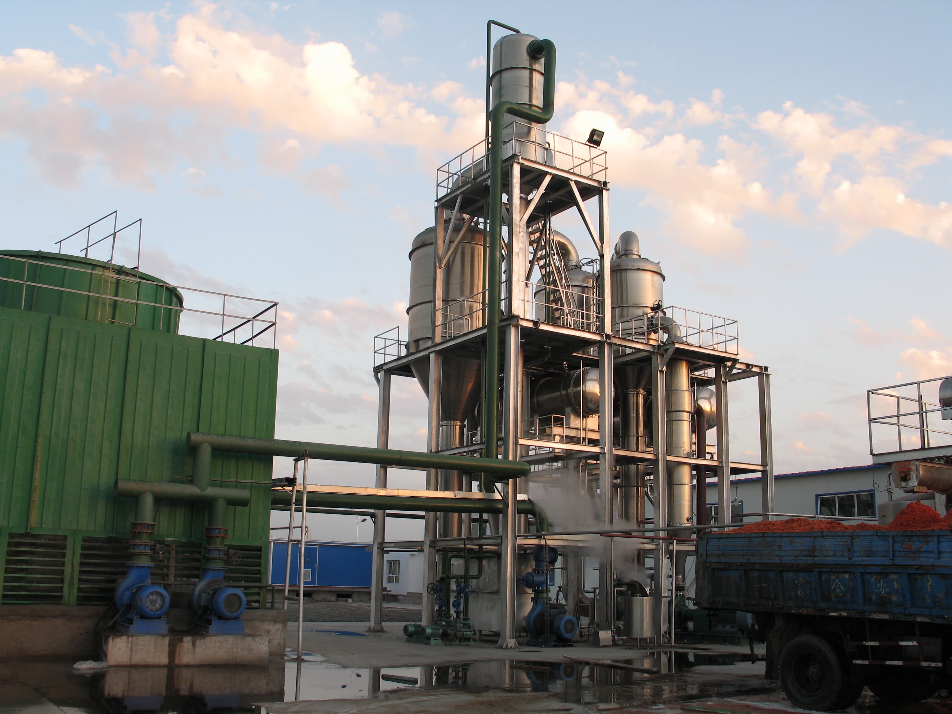 Оборудование для производства яблочного пюре - изображение 24, Выпарной аппарат