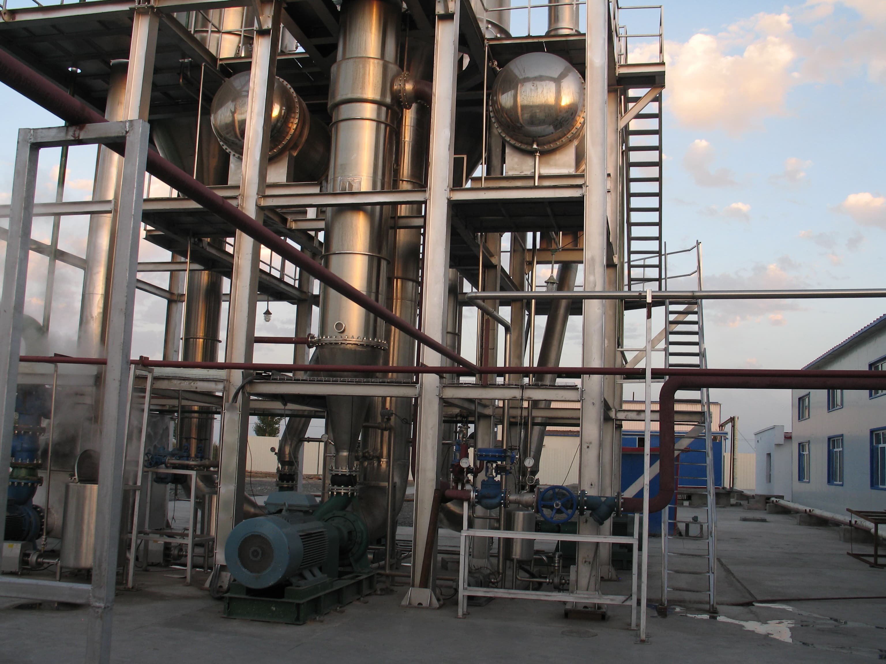 Оборудование для производства яблочного пюре - изображение 25, Выпарной аппарат