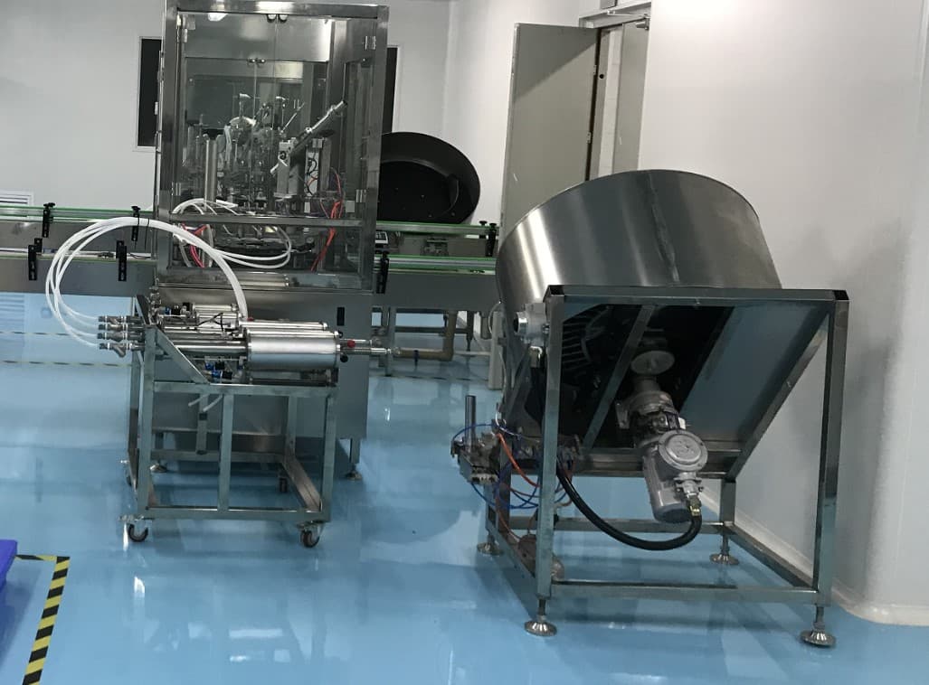 Автоматическая линия для наполнения аэрозольных баллонов - изображение 4, Блок автоматической подачи клапана