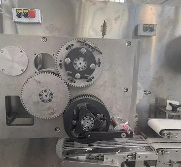 Автоматическая машина WN-WJ1050 для производства упаковочной бумаги в рулонах - изображение 3, детальный вид оборудования