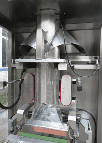 Изображение оборудования: Упаковочная машина вертикального типа