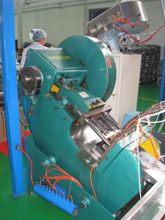 Линия для производства алюминиевой крышки - изображение 1, детальный вид оборудования