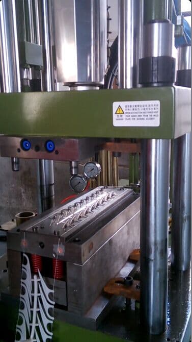 Оборудование для производства зубной нити - изображение 2, детальный вид оборудования