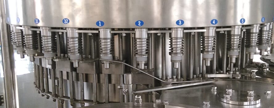 Линия для розлива воды в бутылки 0.5–1 л - изображение 3, детальный вид оборудования