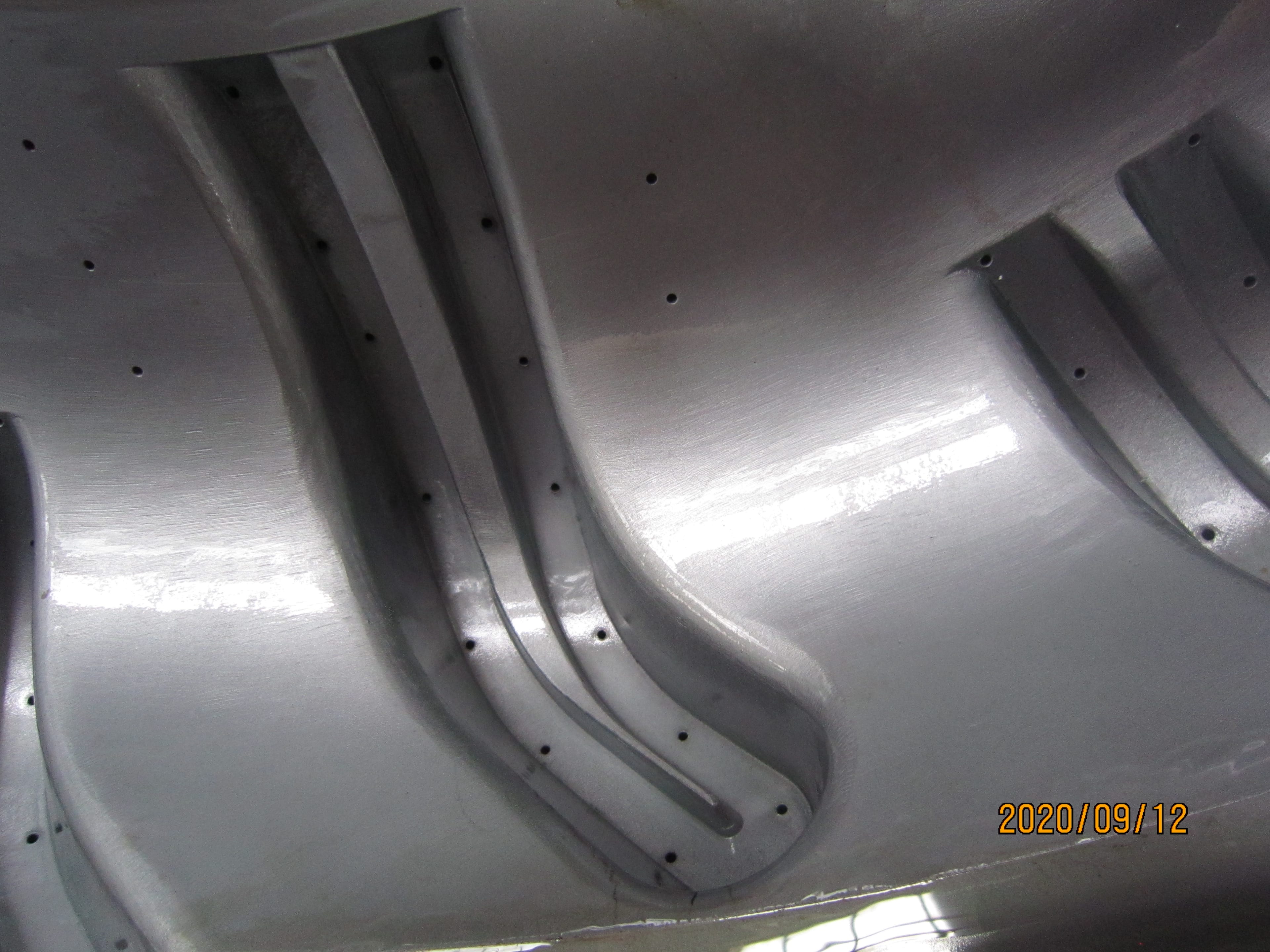 Пресс-формы для шин - изображение 9, детальный вид оборудования