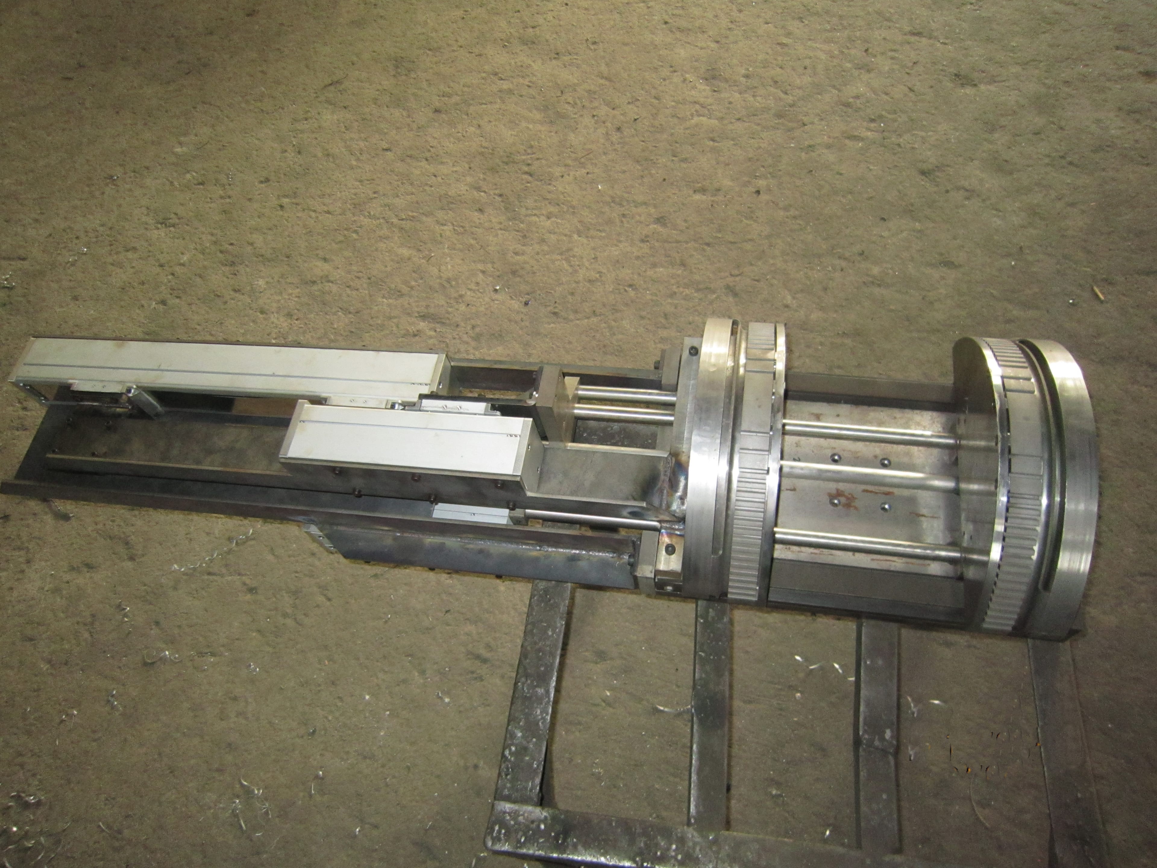 Пресс-формы для шин - изображение 39, детальный вид оборудования