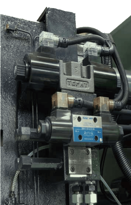 Термопластавтомат для производства стаканов и крышек - изображение 12, termoplastavtomat-hidravlic.png