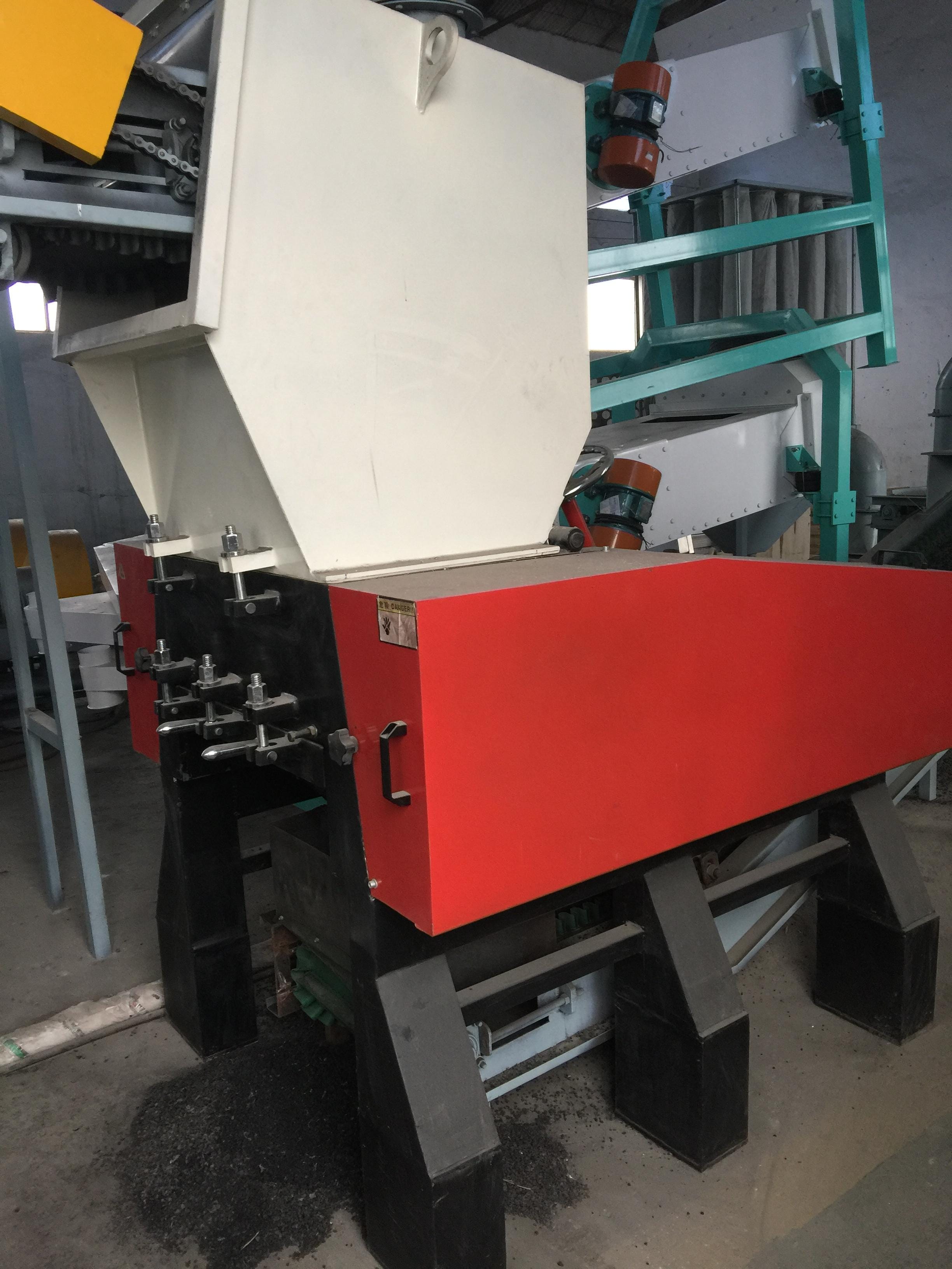 Оборудование для переработкиавтомобильных шин в крошку - изображение 16, Устройство резки на гранулы