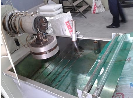 Линия для производства солнцезащитной сети - изображение 2, детальный вид оборудования