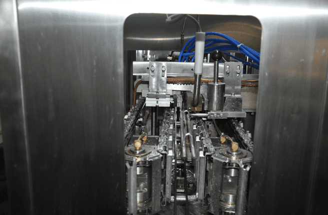 Полностью автоматическая линия розлива в упаковку Pure-pak - изображение 12, детальный вид оборудования