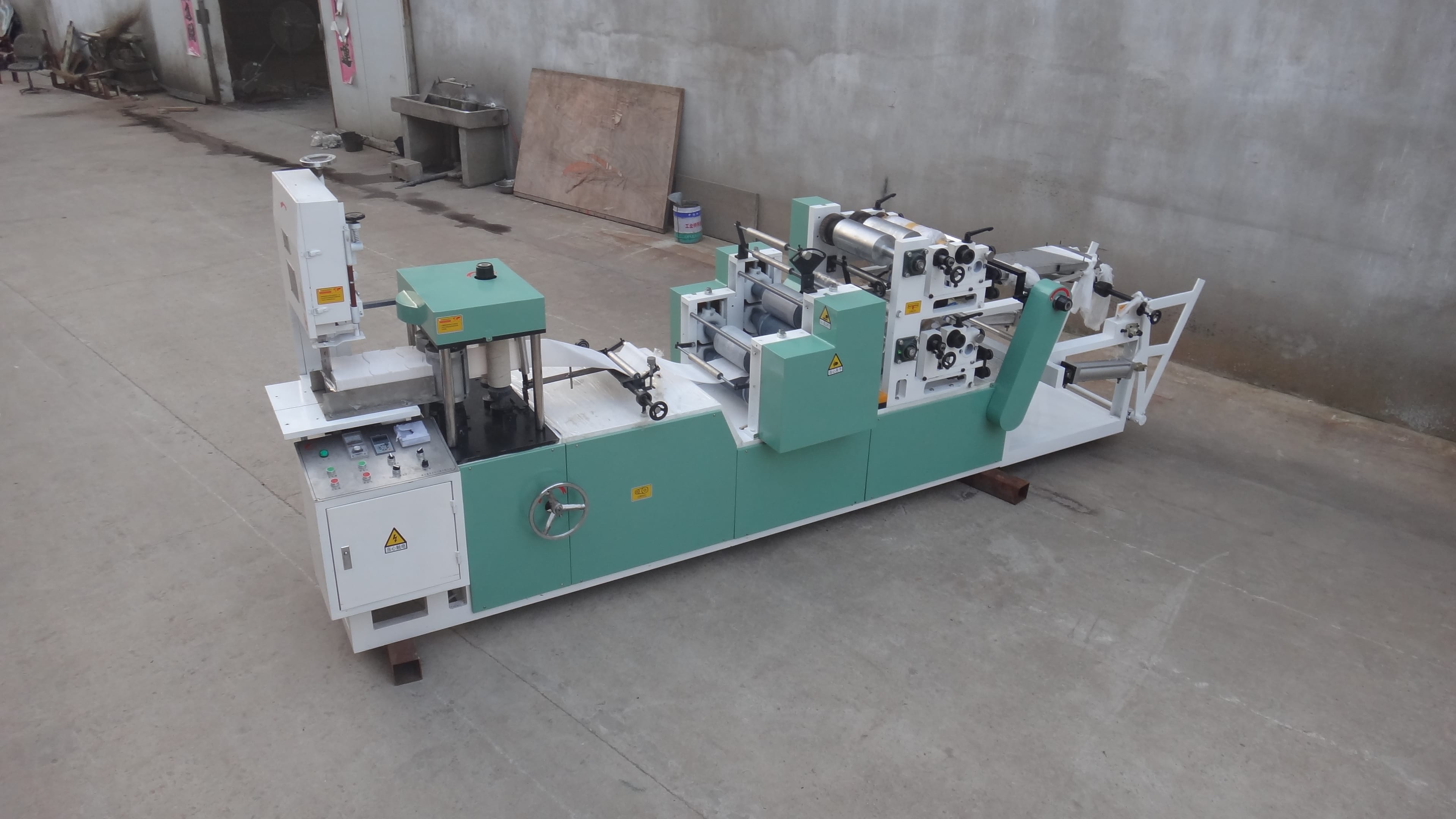 Оборудование для производства бумажных салфеток с нанесением печати двух цветов - изображение 3, детальный вид оборудования