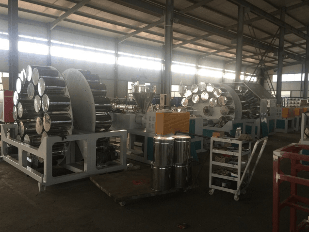 Линия производства резинового рукава PVC - изображение 5, детальный вид оборудования