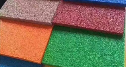 Изображение продукта: Оборудование для производства плитки из резиновой крошки