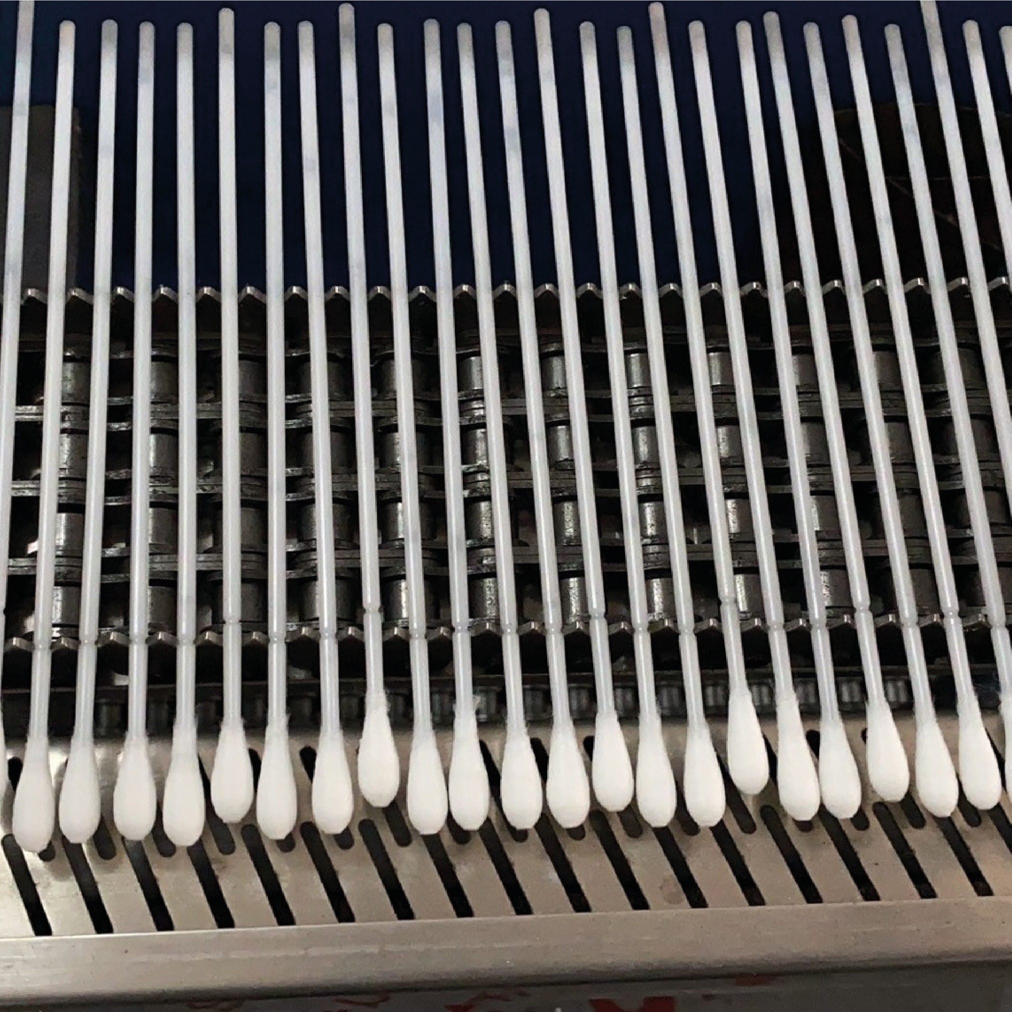 Оборудование для производства медицинских ватных палочек из искусственного волокна и упаковки по одной штуке - изображение 7, детальный вид оборудования