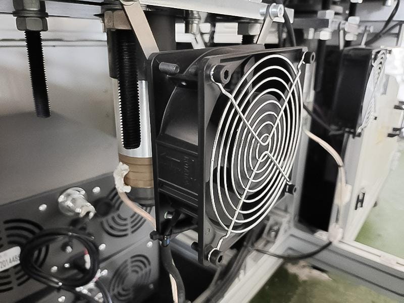 Автоматическое оборудование для производства бахил из нетканого материала - изображение 13, детальный вид оборудования